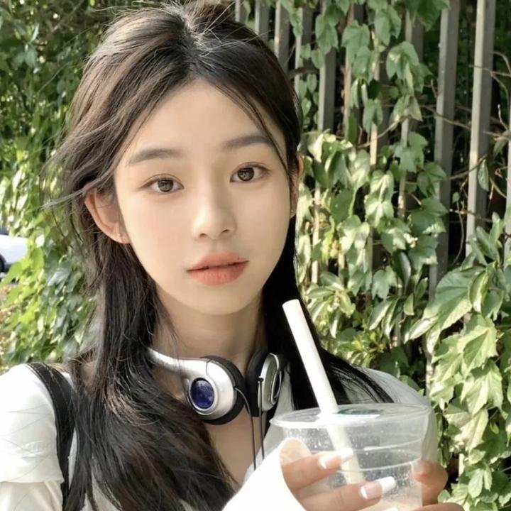 女人莲心